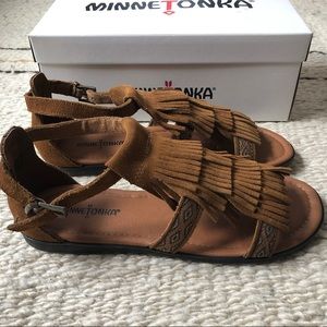 Minnetonka Maui Stillwater Fringe Sandal Brown 9
